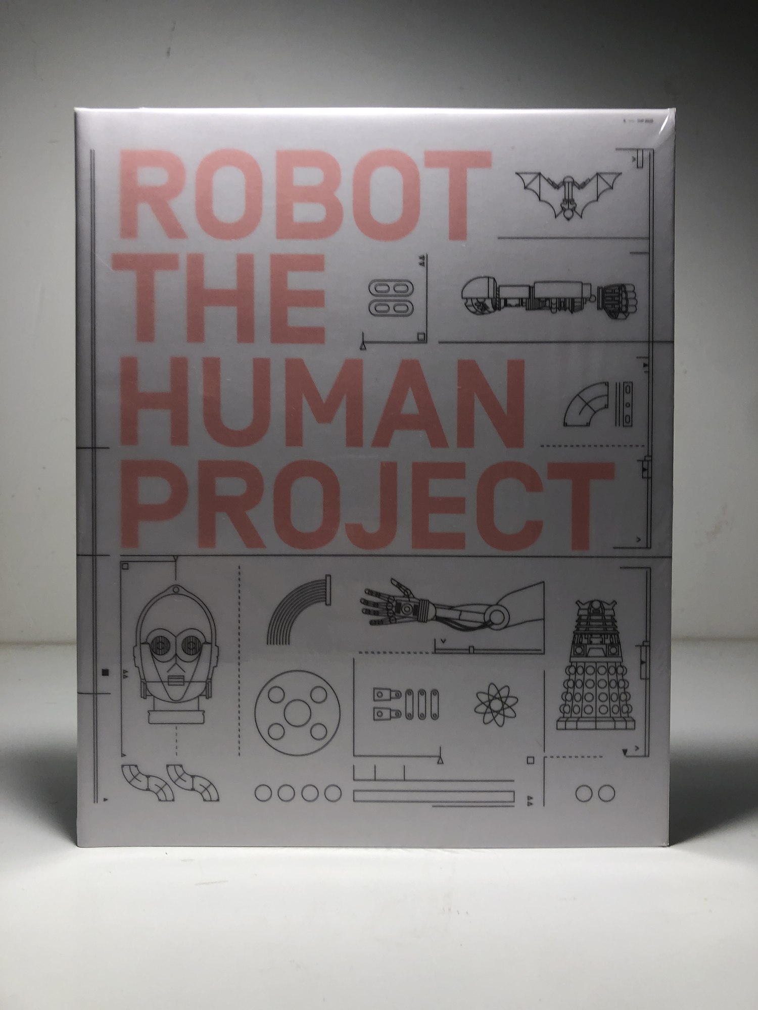 ROBOT. The Human Project Ediz. illustrata